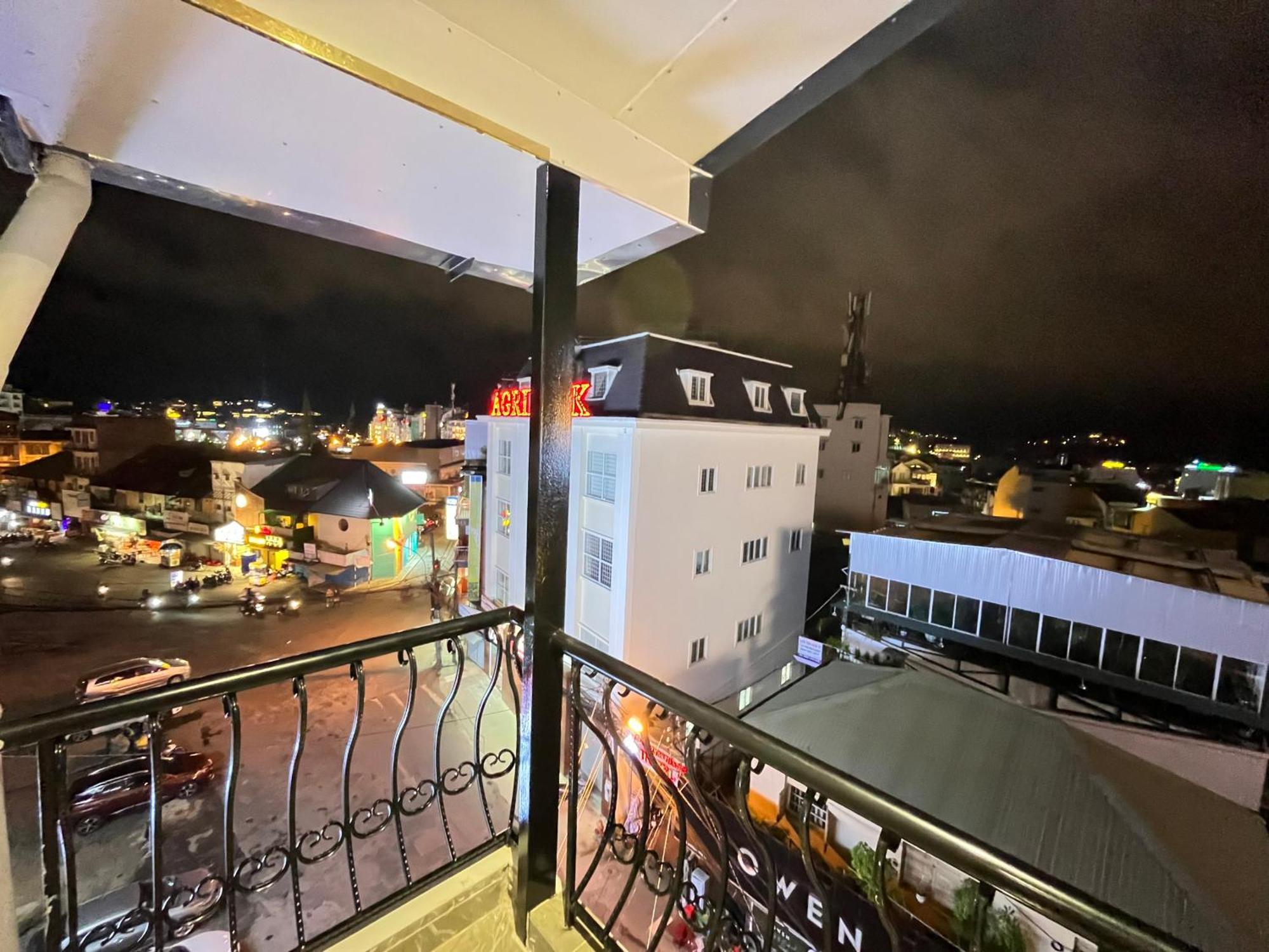Tuyet Mai Hotel Da Lat Buitenkant foto